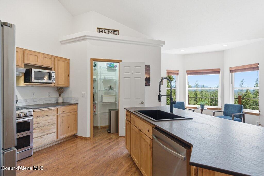 23216 North Teddy Loop Rathdrum, ID 83858 - Photo 18 of 61 044-23216NorthTeddyCourt-Rathdrum-ID-838