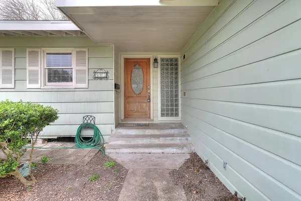 $1,850 | 913 Delaine Drive, Corpus Christi, TX 78411