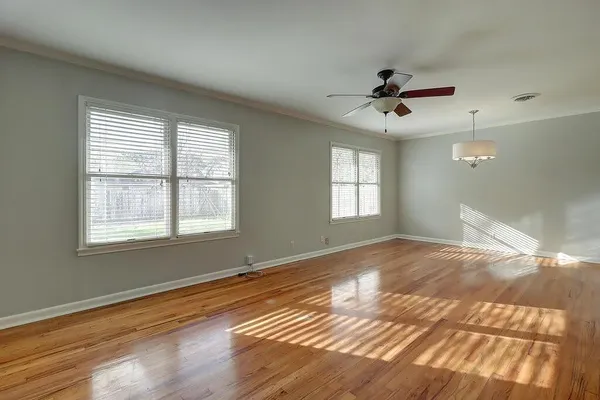 $1,850 | 913 Delaine Drive, Corpus Christi, TX 78411