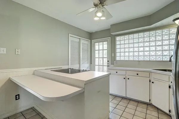 $1,850 | 913 Delaine Drive, Corpus Christi, TX 78411