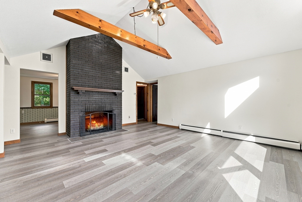 291 Pochassic Road Westfield, MA 01085 - Photo 6 of 41
