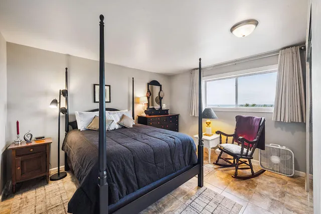 $275,000 | 3610 Lakeshore Drive, Unit 1C, St. Joseph, MI 49085