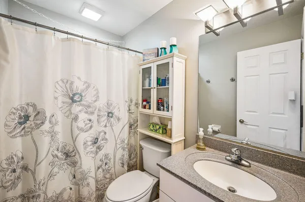 $275,000 | 3610 Lakeshore Drive, Unit 1C, St. Joseph, MI 49085