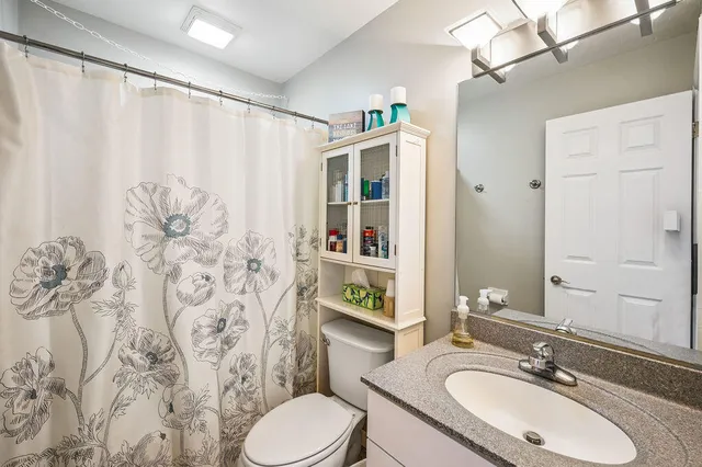 $275,000 | 3610 Lakeshore Drive, Unit 1C, St. Joseph, MI 49085