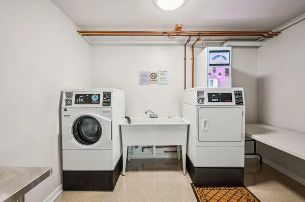 $275,000 | 3610 Lakeshore Drive, Unit 1C, St. Joseph, MI 49085