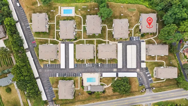 $275,000 | 3610 Lakeshore Drive, Unit 1C, St. Joseph, MI 49085