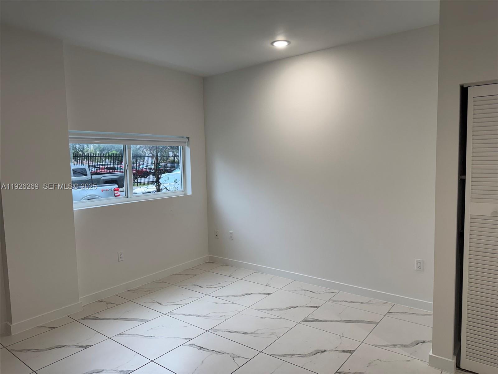 420 Southwest 7th Avenue, Unit 101 Miami, FL 33130 - Photo 7 of 16