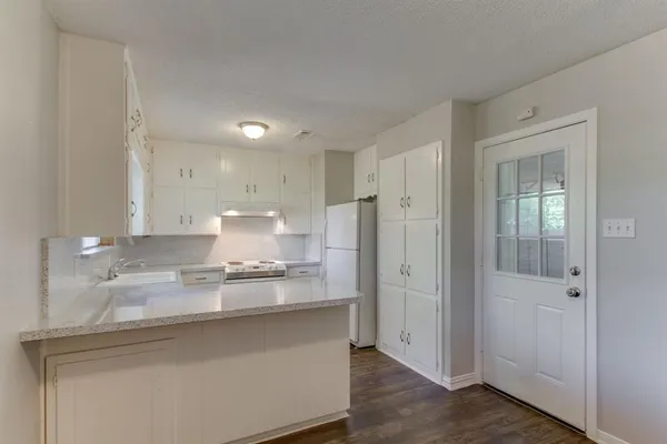 $2,170 | 6024 Blueridge Drive, Watauga, TX 76148