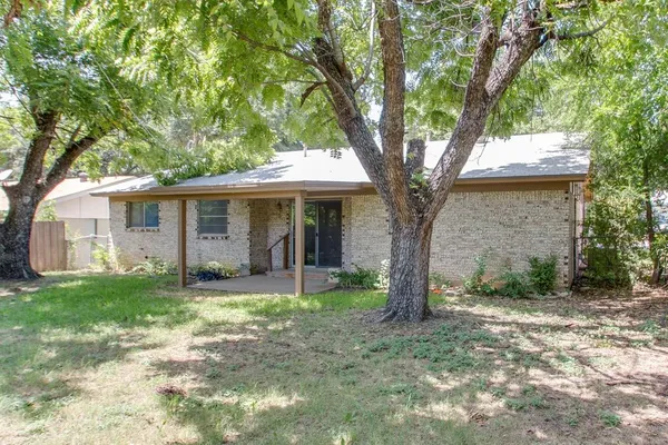$2,170 | 6024 Blueridge Drive, Watauga, TX 76148
