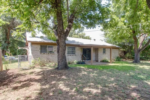 $2,170 | 6024 Blueridge Drive, Watauga, TX 76148