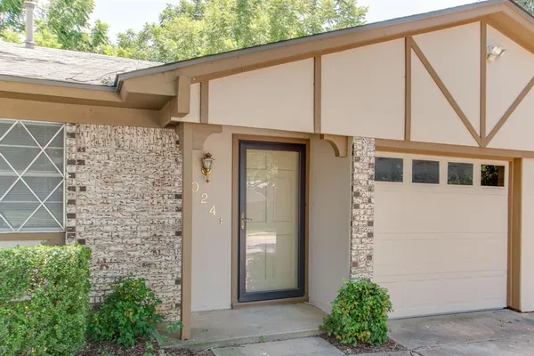 $2,170 | 6024 Blueridge Drive, Watauga, TX 76148