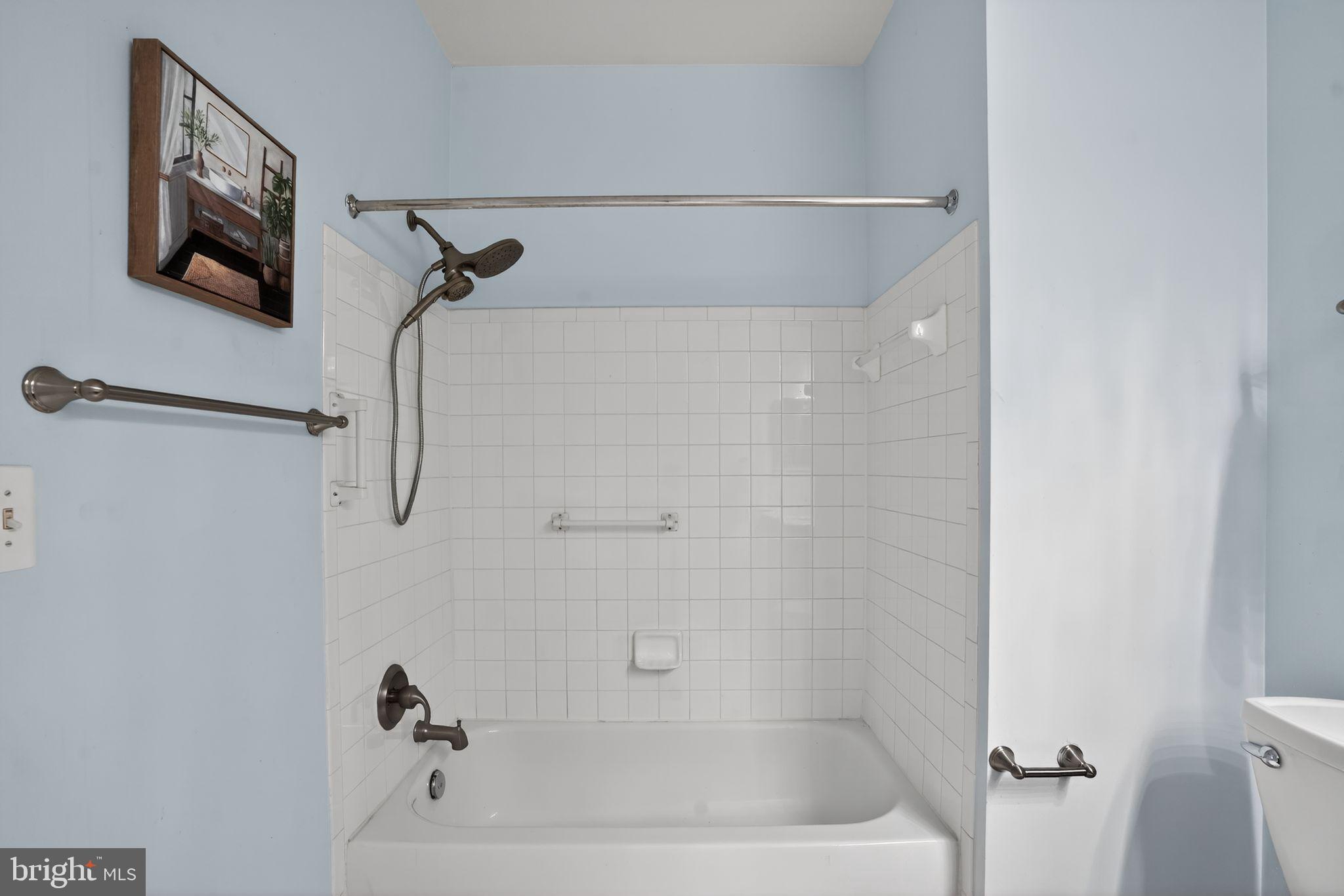 14040 New Acadia Lane, Unit 406 Kettering, MD 20774 - Photo 24 of 38 2nd Bath