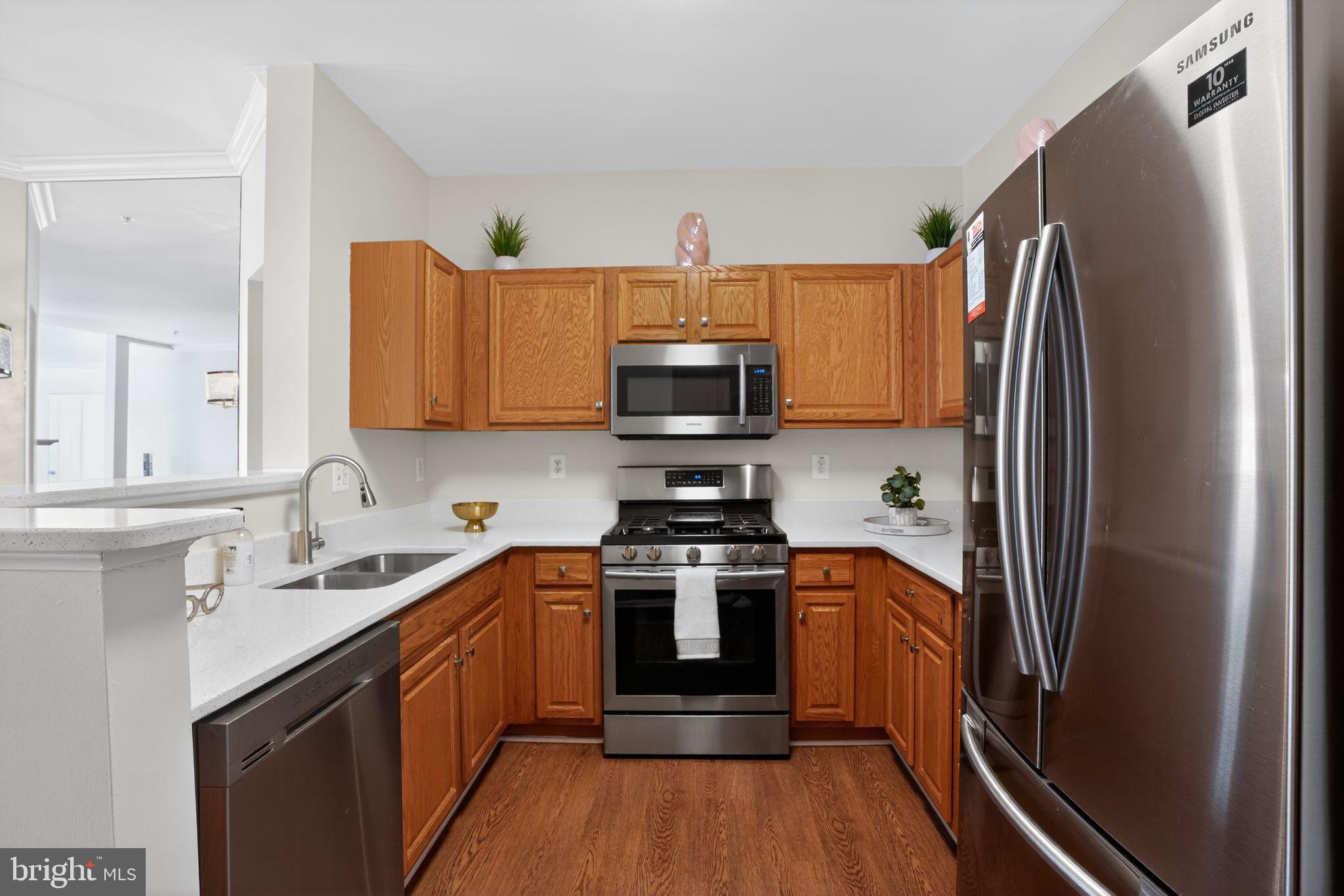 14040 New Acadia Lane, Unit 406 Kettering, MD 20774 - Photo 10 of 38 New Counter Tops