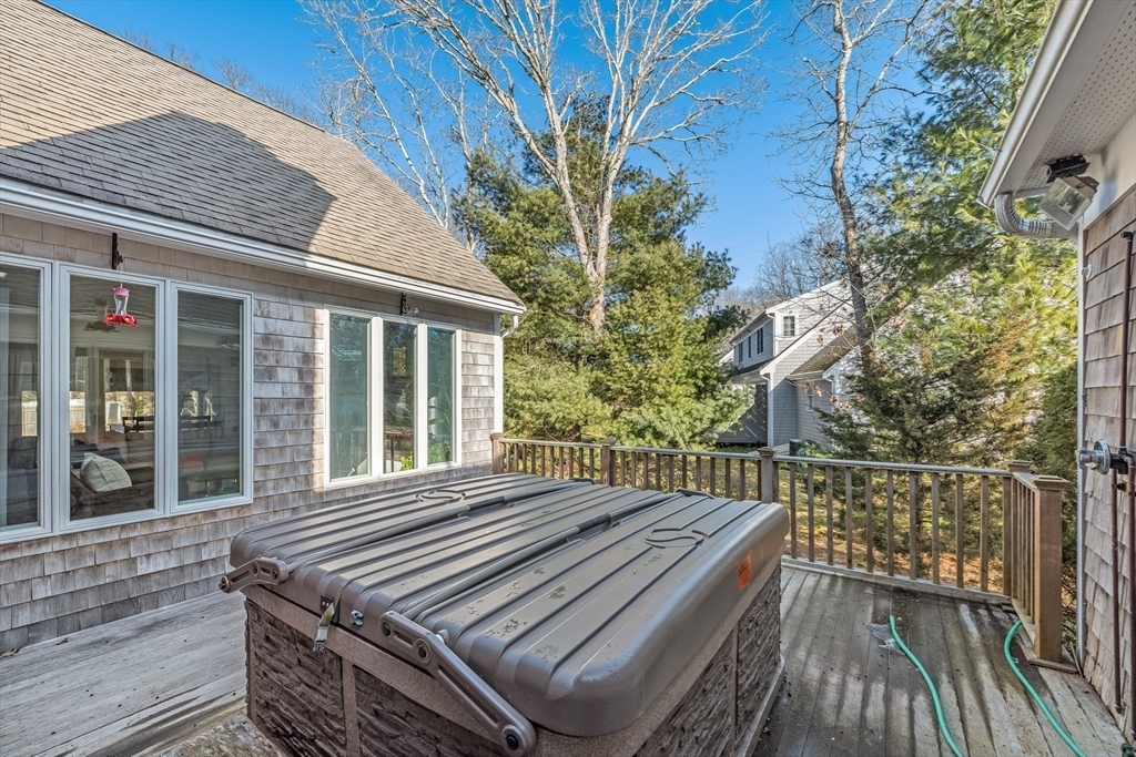 60 Deerfield Road Barnstable, MA 02655 - Photo 16 of 40 Gallery Image 16