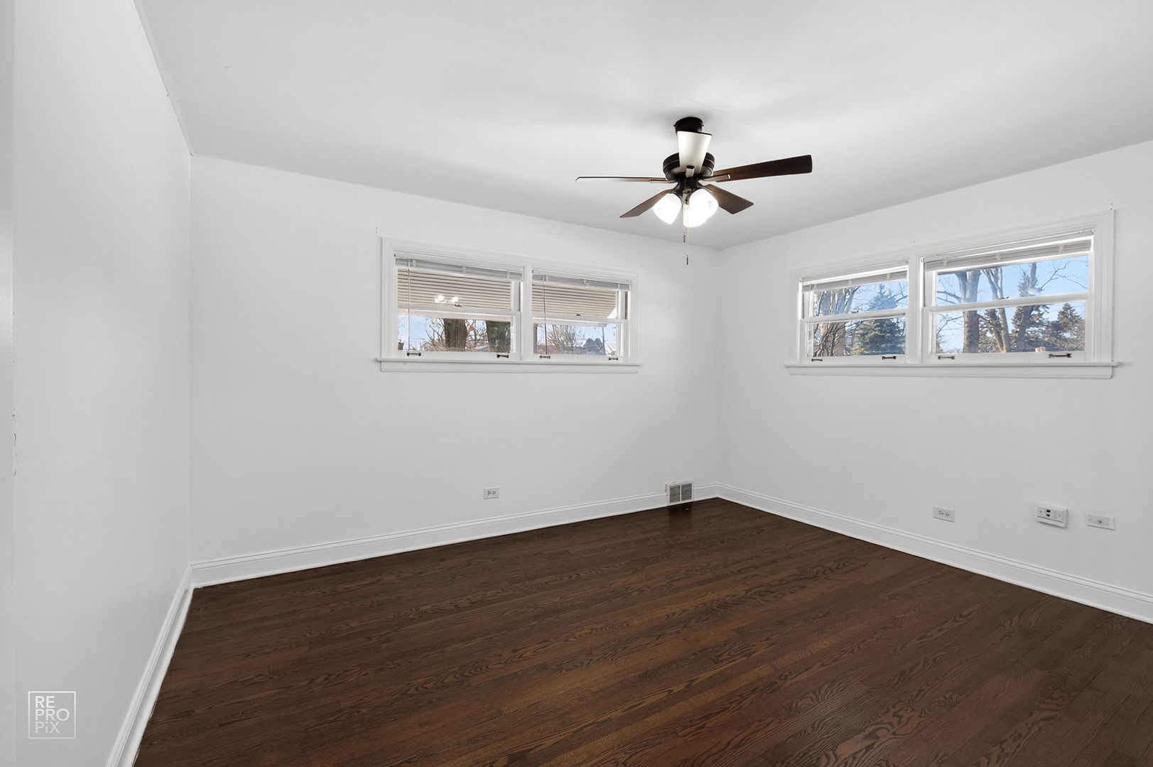 304 East Golf Road Arlington Heights, IL 60056 - Photo 6 of 13