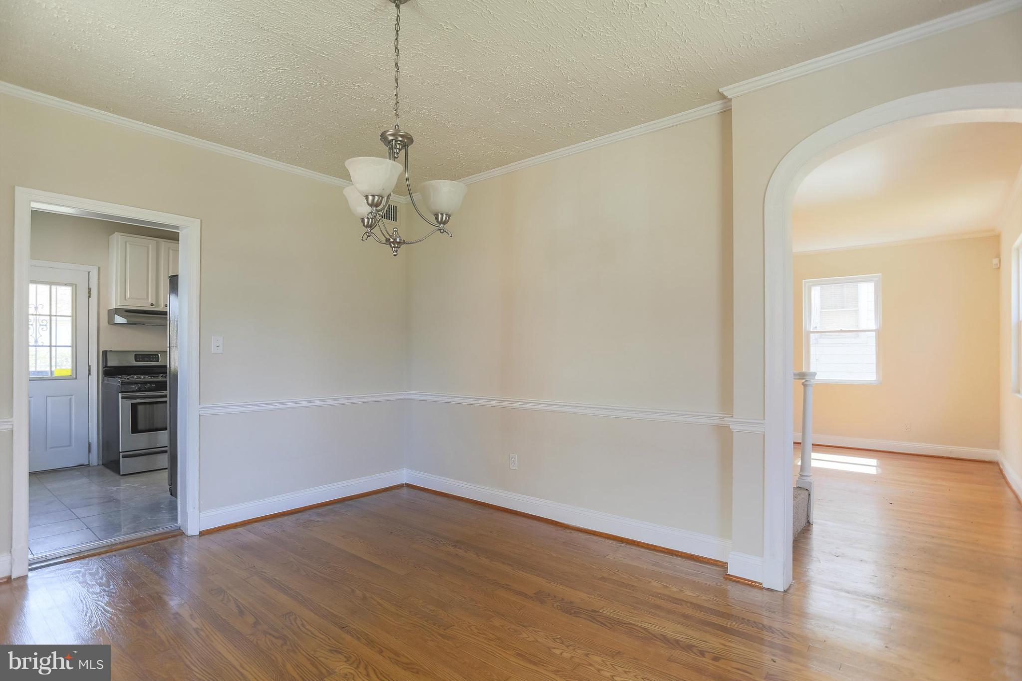 3809 Cedardale Road Baltimore, MD 21215 - Photo 7 of 18 Dining Room