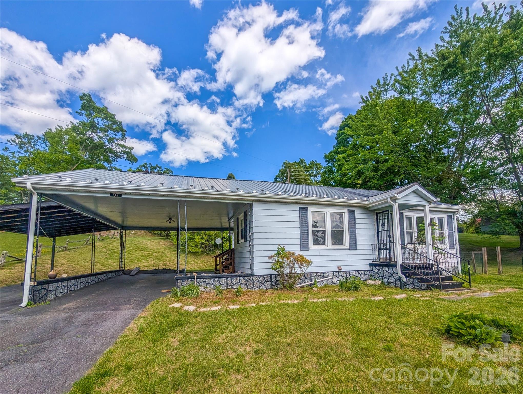 97 Tom Sparks Road Spruce Pine, NC 28777 - Photo 2 of 40