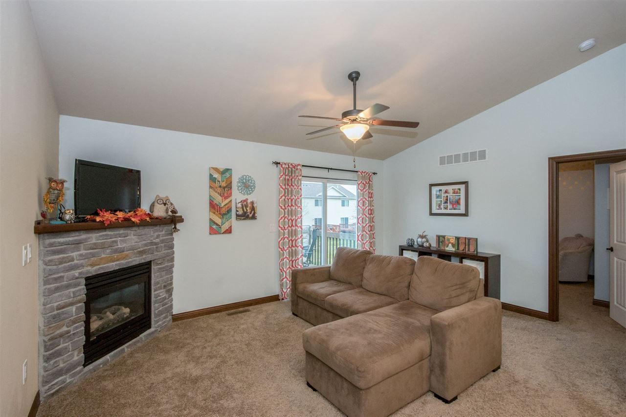 175 North Park Ridge Road North Liberty, IA 52317 - Photo 4 of 30 Gallery Image 4
