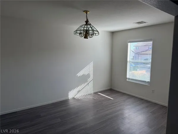$2,050 | 203 Lynbrook Street, Henderson, NV 89012