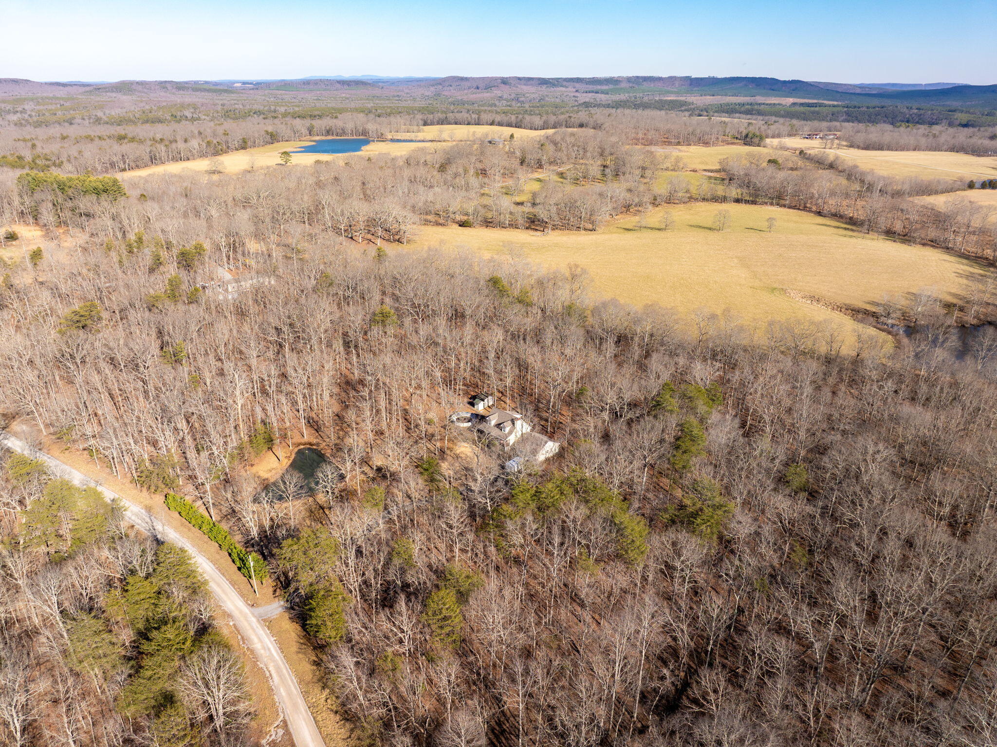 183 Reynolds Road Dunlap, TN 37327 - Photo 42 of 51 44-web-or-mls-DJI_20260115191831_0673_D-