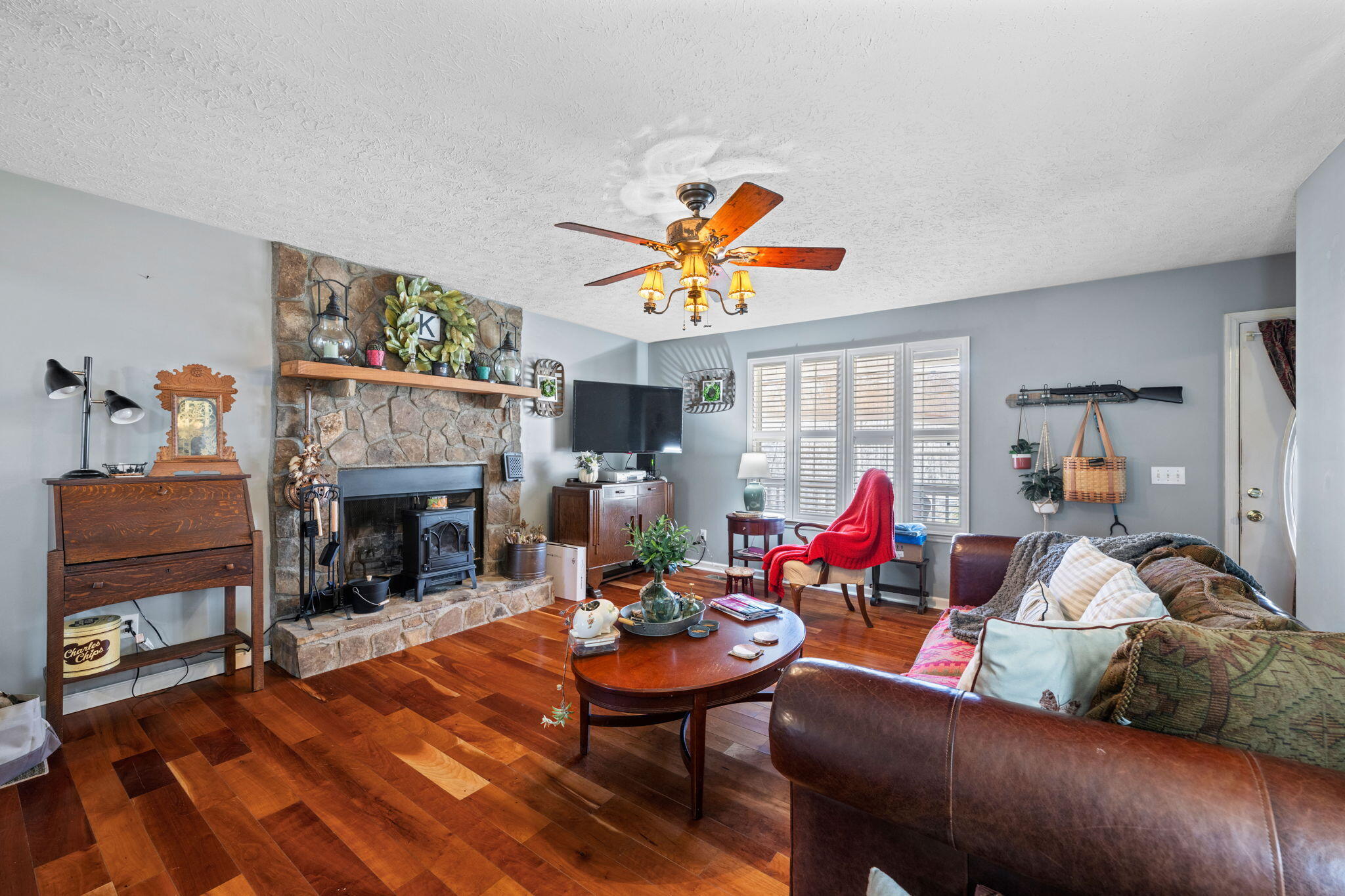 183 Reynolds Road Dunlap, TN 37327 - Photo 5 of 51 7-web-or-mls-DSC_4397