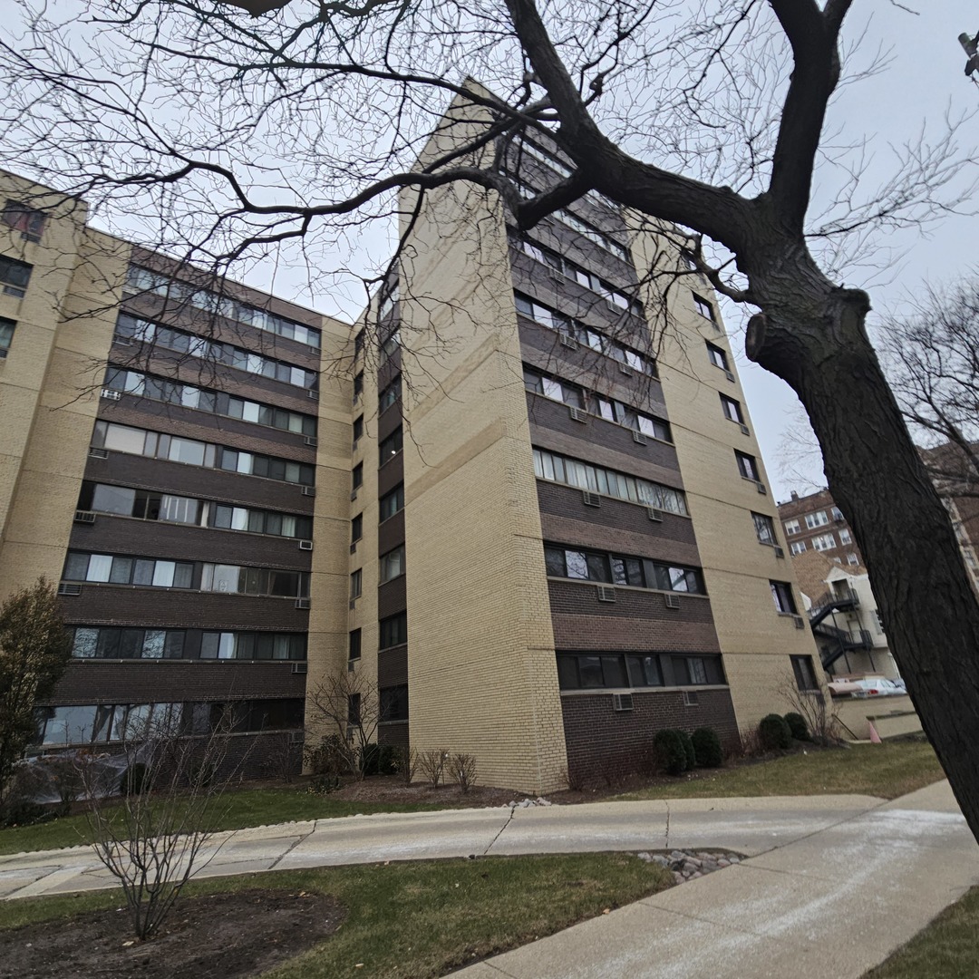 6300 North Sheridan Road, Unit 406 Chicago, IL 60660 - Photo 4 of 7