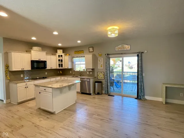 $475,000 | 4022 Sunnyside Court, Danville, IN 46122