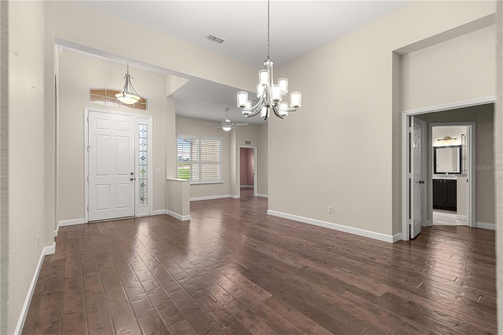 17187 Southeast 116th Court Road Summerfield, FL 34491 - Photo 9 of 53 Gallery Image 9