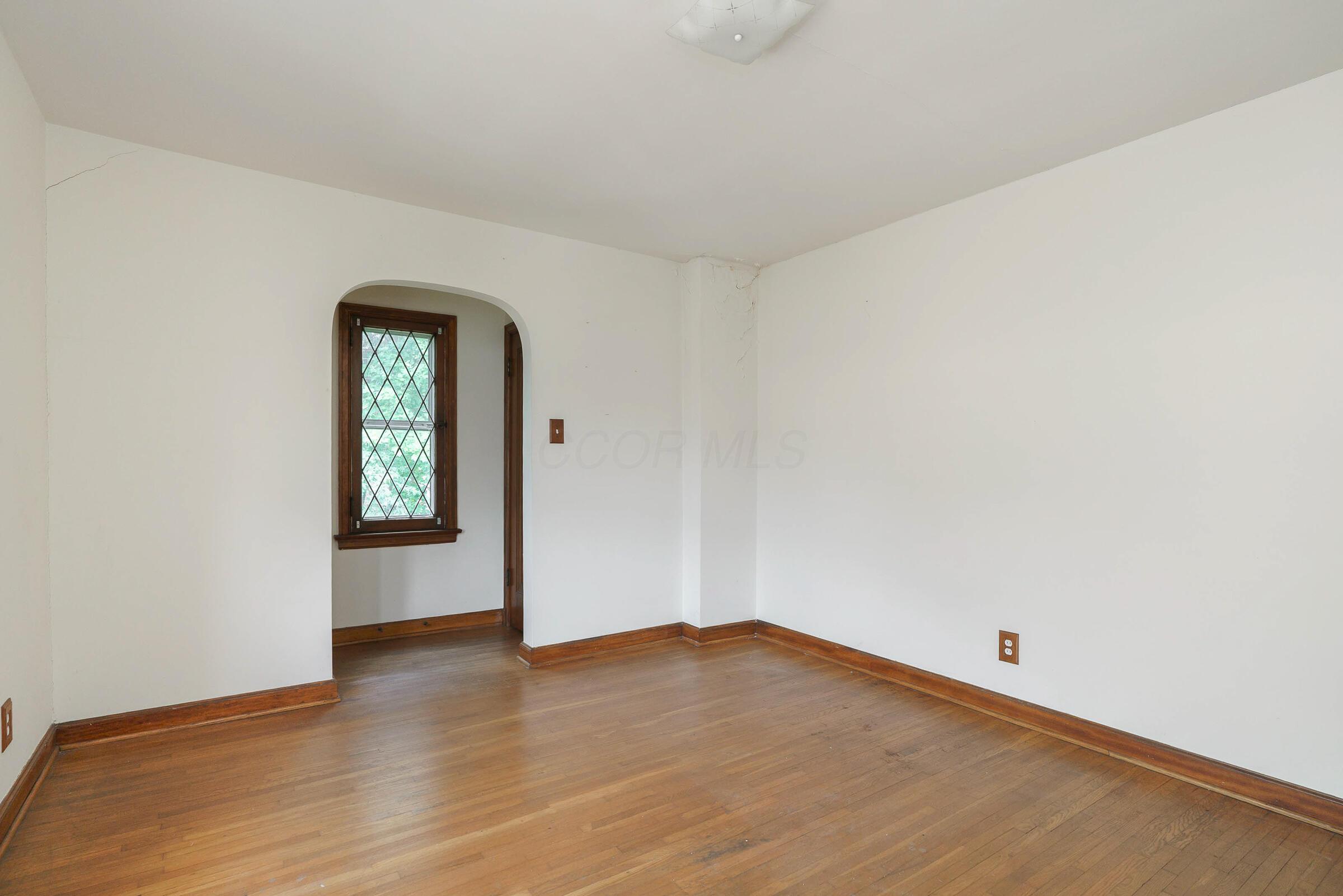 117 Chatham Road Columbus, OH 43214 - Photo 22 of 37 Bedroom #1