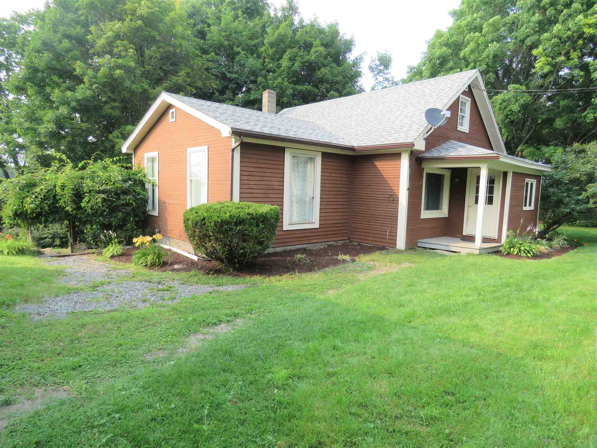 2807 Gore Road Holland, VT 05829 - Photo 1 of 35