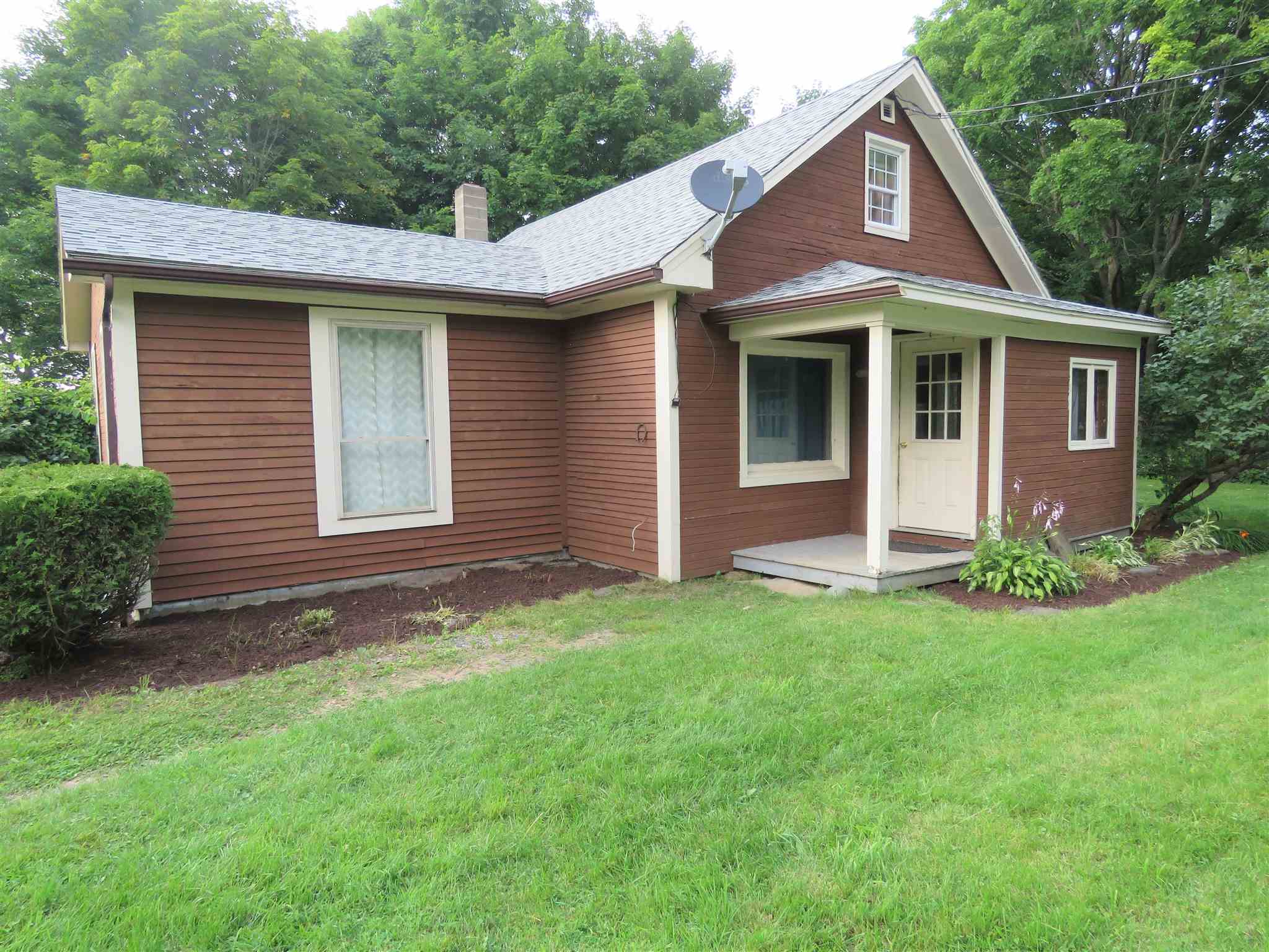 2807 Gore Road Holland, VT 05829 - Photo 2 of 35