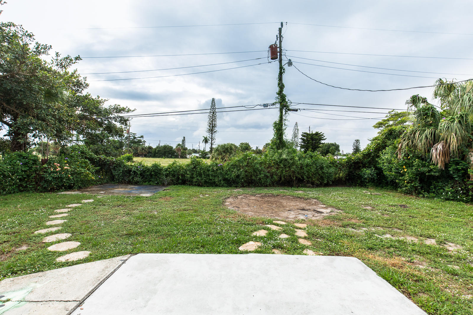 55 West 34th Street Riviera Beach, FL 33404 - Photo 23 of 26 6D1A4492