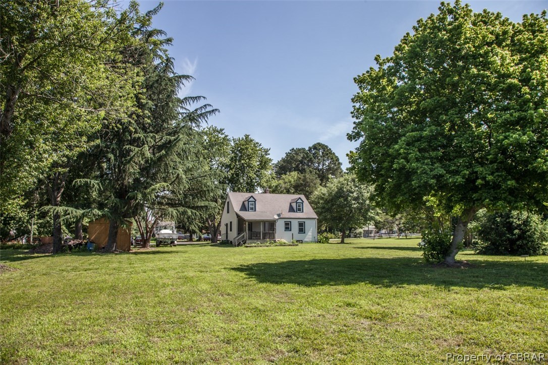 6712 Fields Landing Road Hayes, VA 23072 - Photo 10 of 38