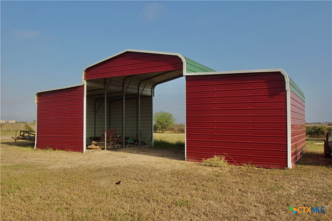 1891 Dworaczyk Road Yorktown, TX 78164 - Photo 42 of 45