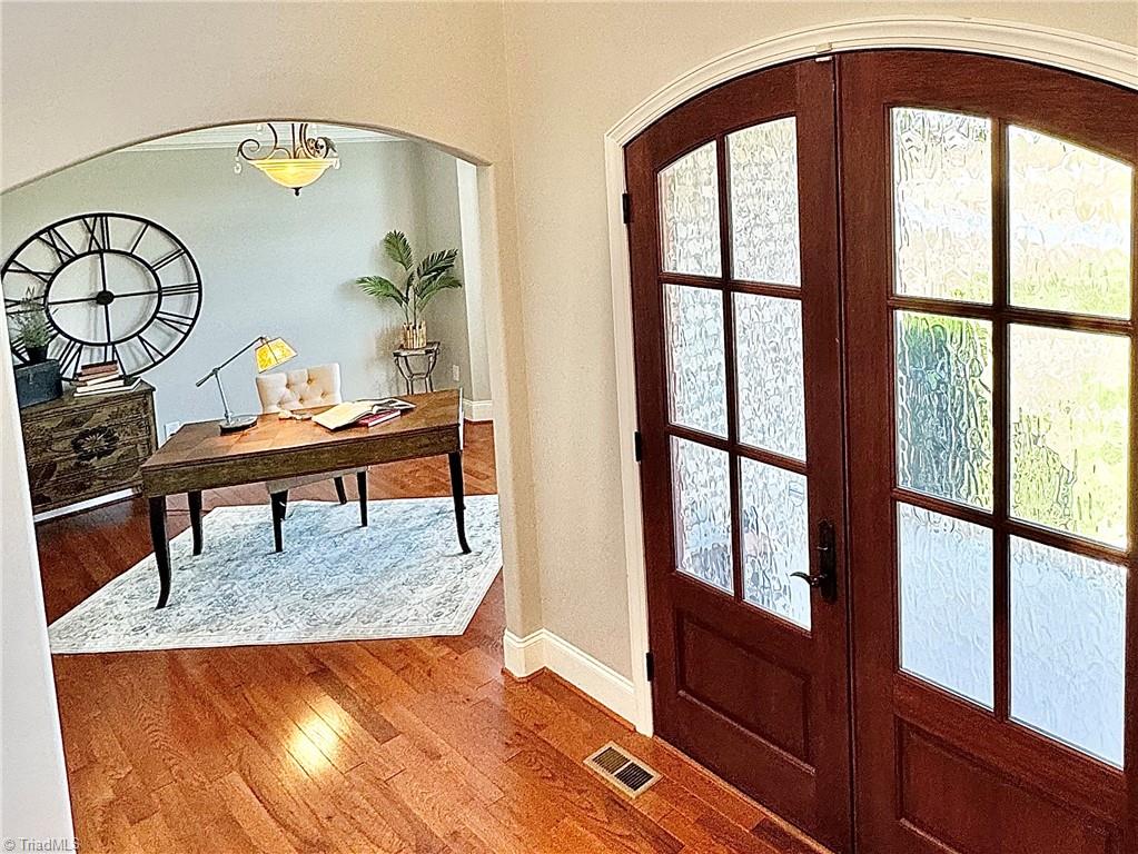 8519 Julina Drive Oak Ridge, NC 27310 - Photo 5 of 49