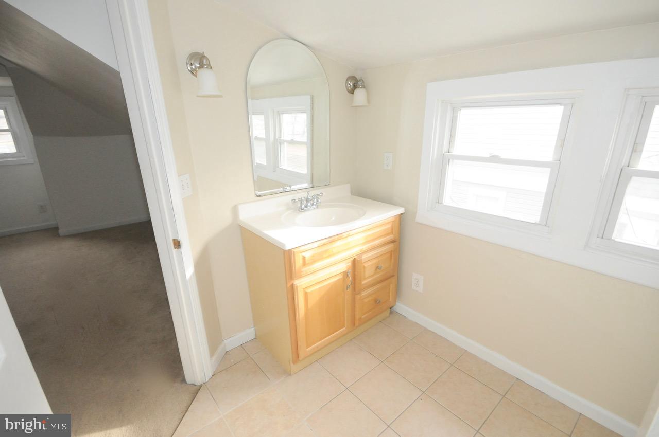 712 North Lenola Road Moorestown, NJ 08057 - Photo 33 of 43 Gallery Image 33