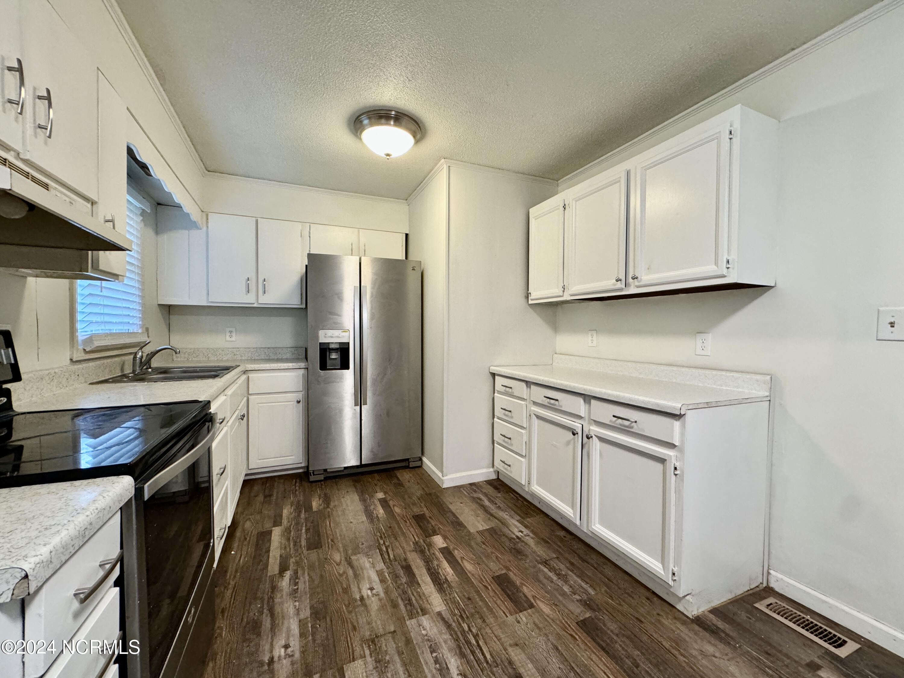 219 Stratford Road Havelock, NC 28532 - Photo 8 of 22