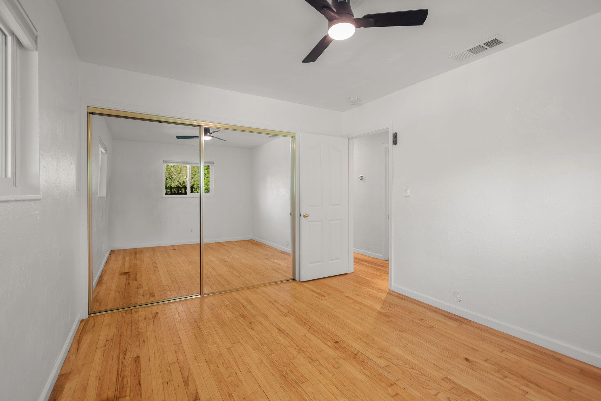 5730 East Bonnyview Road Redding, CA 96001 - Photo 21 of 44 Bedroom 2