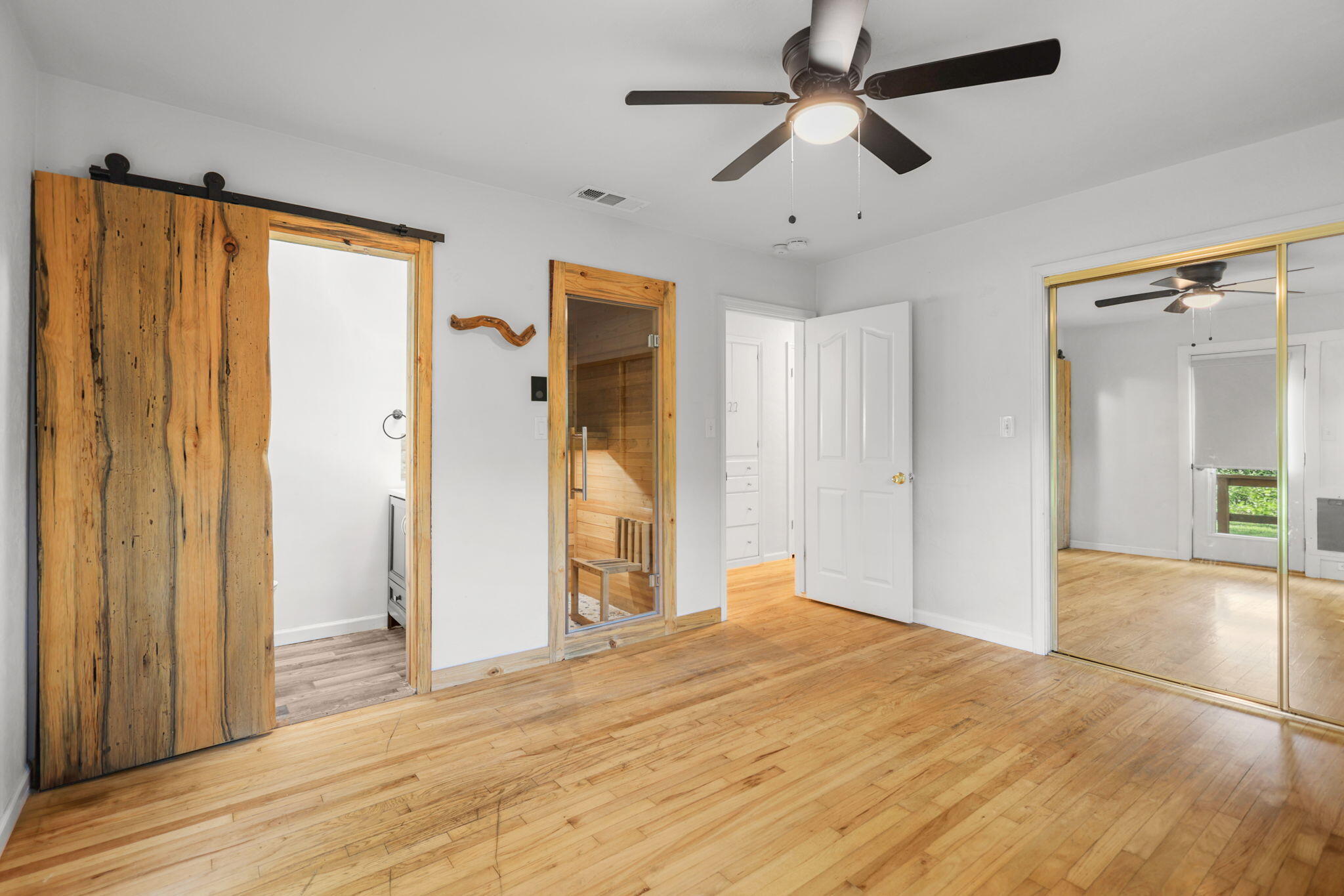 5730 East Bonnyview Road Redding, CA 96001 - Photo 24 of 44 Bedroom 3