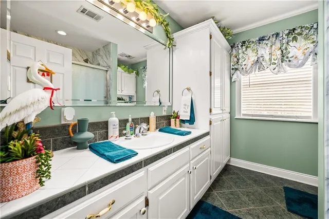 $830,500 | 1156 Palmer Chapel Road, Pineville, LA 71360