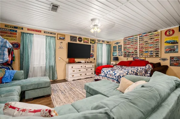 $755,500 | 1156 Palmer Chapel Road, Pineville, LA 71360