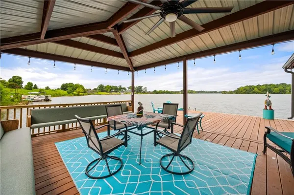 $755,500 | 1156 Palmer Chapel Road, Pineville, LA 71360