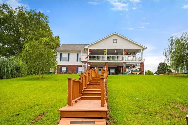 $755,500 | 1156 Palmer Chapel Road, Pineville, LA 71360