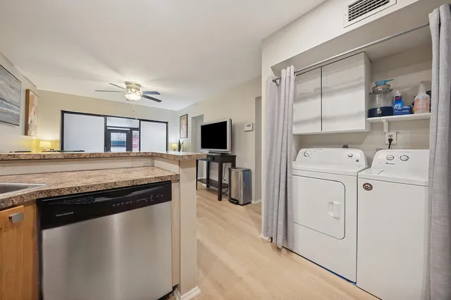 $2,400 | 3536 Gardens Drive East, Unit B, Palm Beach Gardens, FL 33410