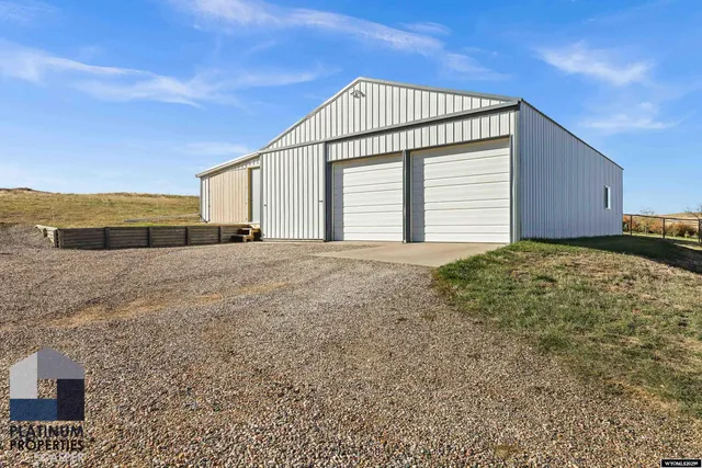 $446,000 | 12761 East US Highway 20-26, Evansville, WY 82636
