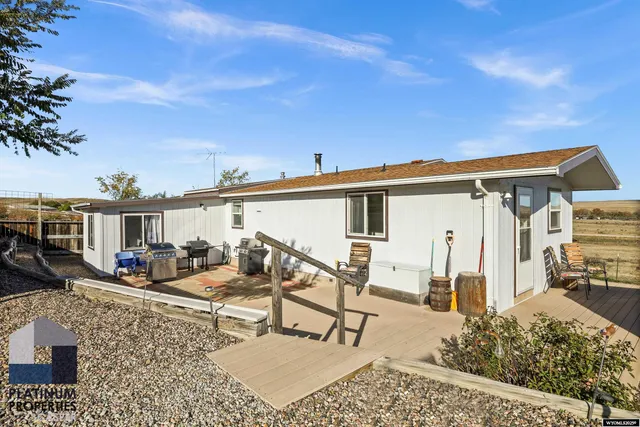 $446,000 | 12761 East US Highway 20-26, Evansville, WY 82636