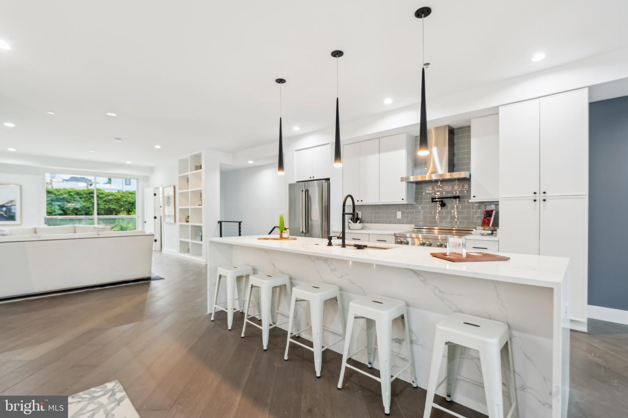 304 K Street Northeast, Unit 1 Washington, DC 20002 - Photo 9 of 33 Pendant Lighting at Kitchen Island