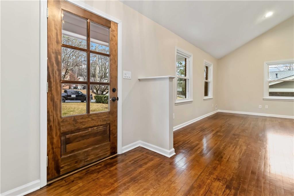 2979 Appling Way Chamblee, GA 30341 - Photo 6 of 43