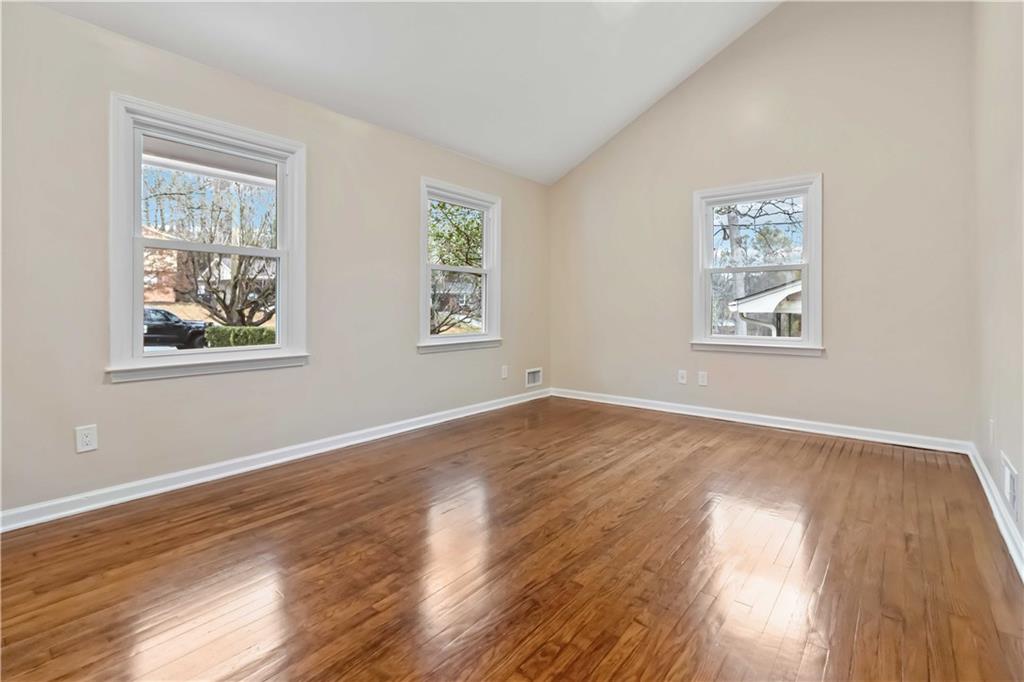 2979 Appling Way Chamblee, GA 30341 - Photo 7 of 43