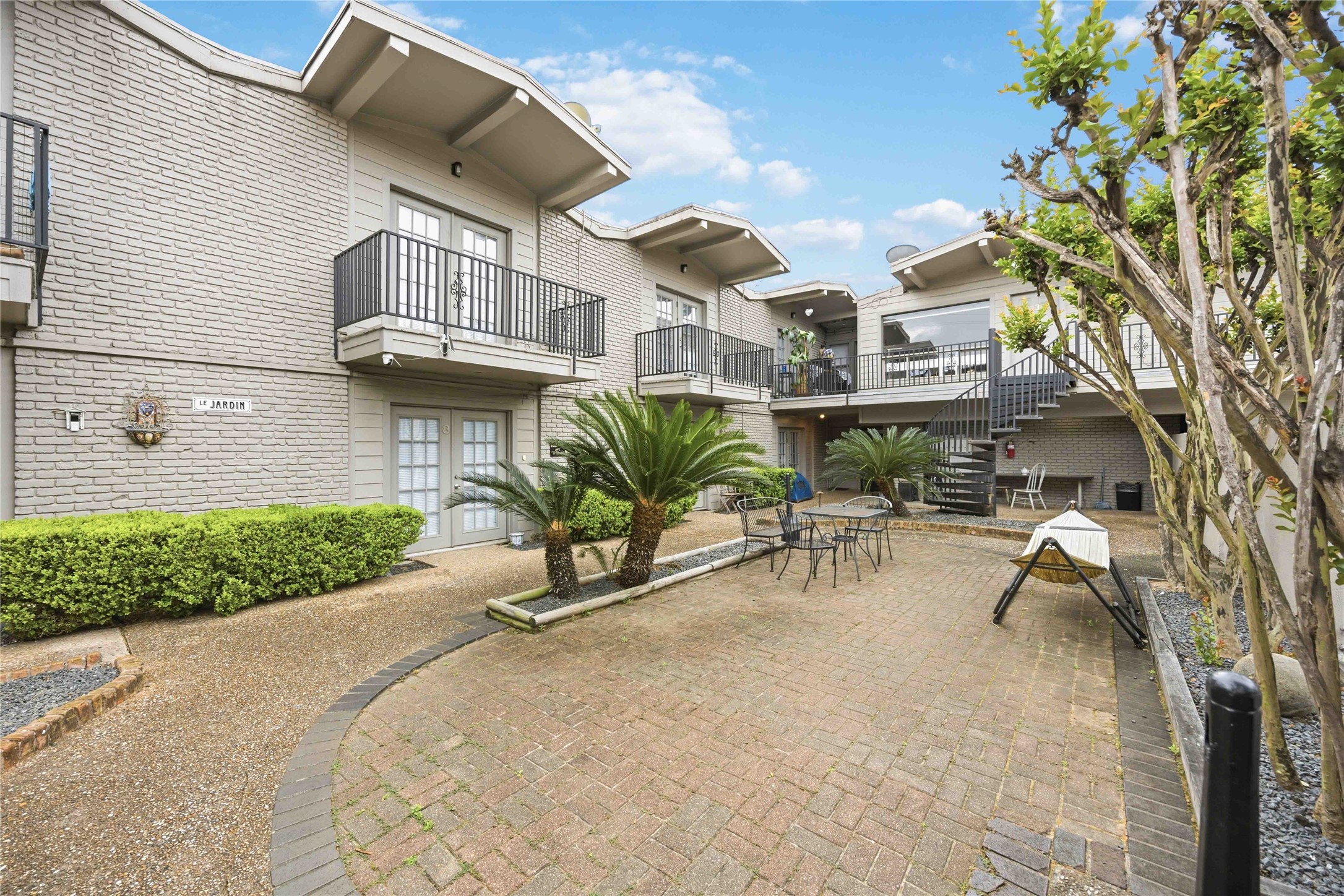 4321 Hazard Street, Unit 2 Houston, TX 77098 - Photo 1 of 16